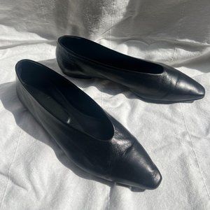 Aeyde  Black Leather Pointed Flats EU 39 US 9